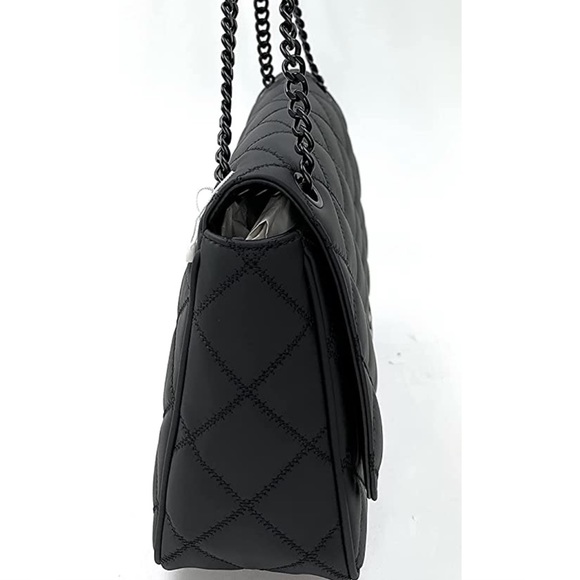 Tory Burch LARGE All Black Matte Quilted Willa Bag Large - Picture 4 of 6